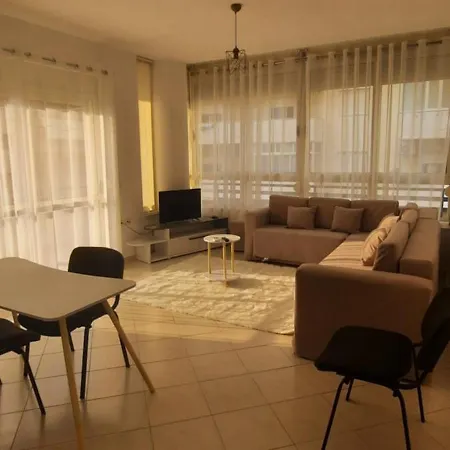 C'e Casa Near The Sea, Netflix, Parking, Balcony, Fast Wi-fi Apartman