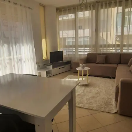 C'E Casa Residence *