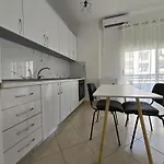 C'e Casa * Vlorë