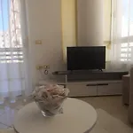 C'e Casa * Vlorë