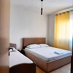 C'e Casa Vlorë