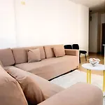 C'e Casa *
