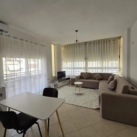 C'E Casa Residence Vlorë