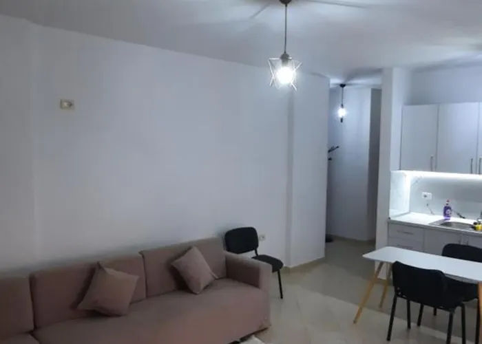 C'e Casa Vlorë