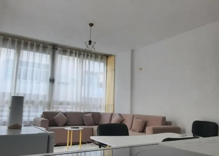 C'e Casa Vlorë